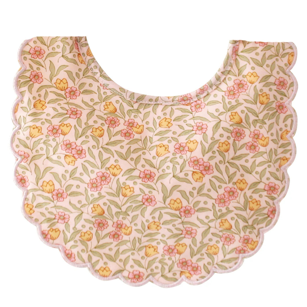 Scallop Bib Blossom Lily Pink | Alimrose