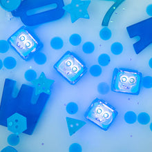 Load image into Gallery viewer, Glo Pals | Light Up Cubes Blair
