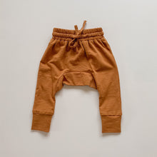 Load image into Gallery viewer, Bronze Bamboo Herem Pants
