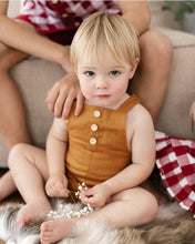 Load image into Gallery viewer, CARAMEL LINEN DUNGAREES
