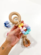 Load image into Gallery viewer, Tetrad Teething Rattle | Indera.Trading
